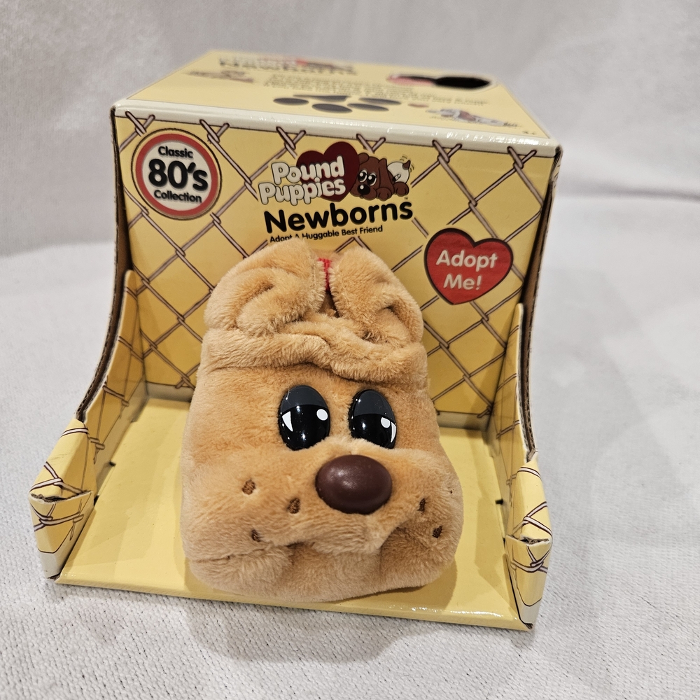 Pound Puppies Newborn Classic 80s Collection Tan Puppy 7" Mini Plush Toy NIB